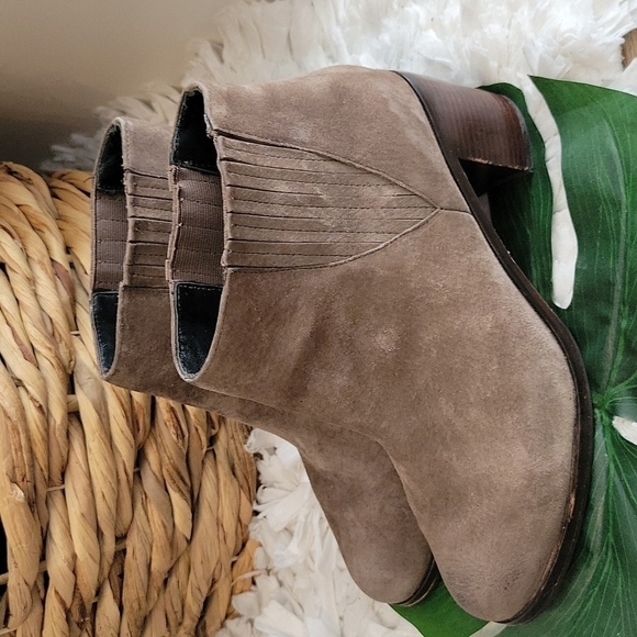 Wolverine 1000 mile slipon herl booties Size 10M - Picture 3 of 9